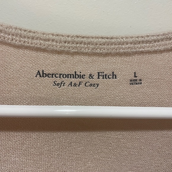 Soft Abercrombie and Fitch Cream Sweater Bodysuit Size Large - Picture 6 of 6